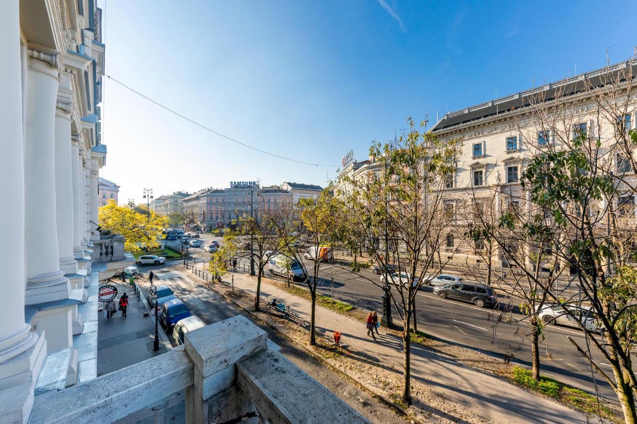 Adagio Downtown Rooms Budapest Exterior photo